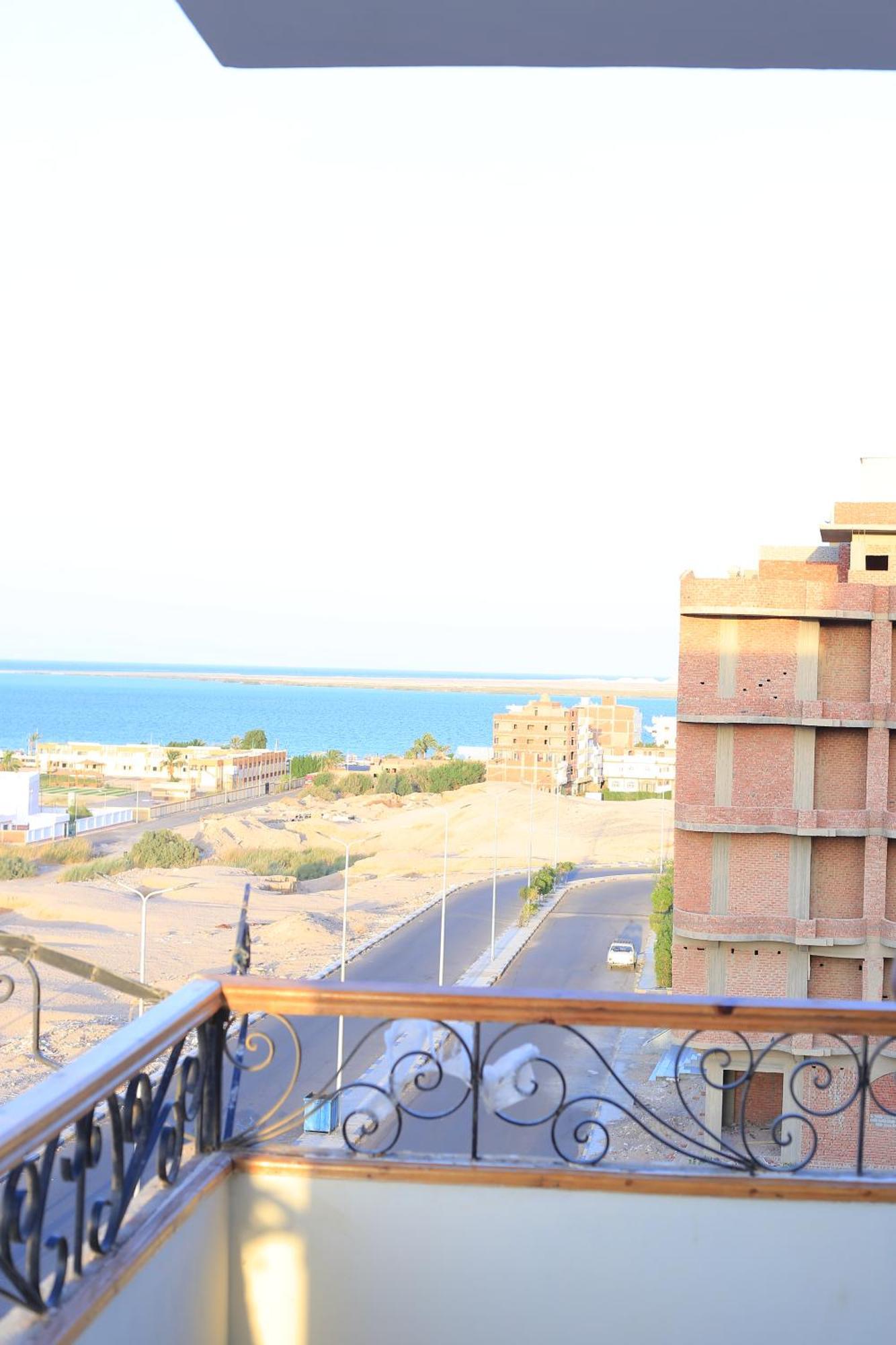 Heart Of Town Sea View Apartamento Safaga Exterior foto